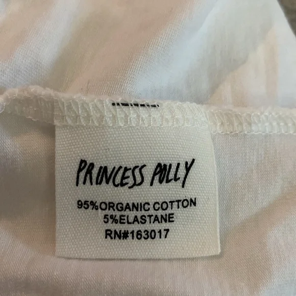 Princess Polly size 6 cropped ruched white top. {199} - Picture 4 of 8